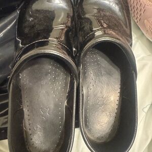 Leather Black Clogs
